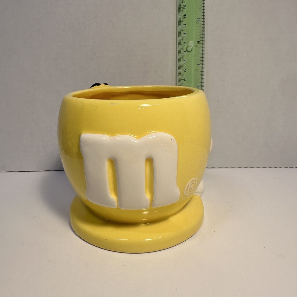M&M's Yellow Ceramic Candy Bowl Mars Collectible Red Blue Characters - Picture 2 of 4